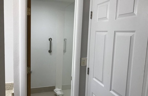 Indianapolis Hotel | Country Inn & Suites by Radisson Indianapolis East