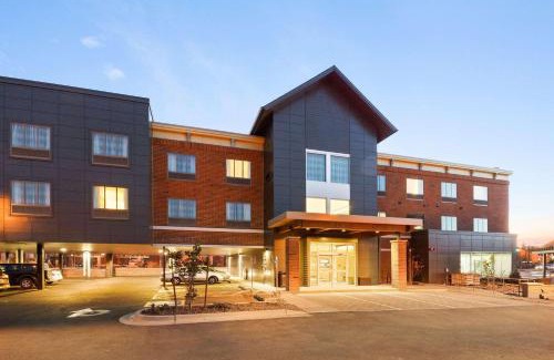 Southside Hotel | Country Inn & Suites by Radisson, Flagstaff Downtown, AZ