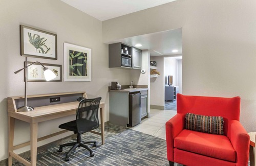 Superstition Springs Hotel | Country Inn & Suites by Radisson, Mesa, AZ
