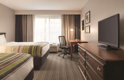 Michigan City Hotel | Country Inn & Suites by Radisson, Michigan City, IN