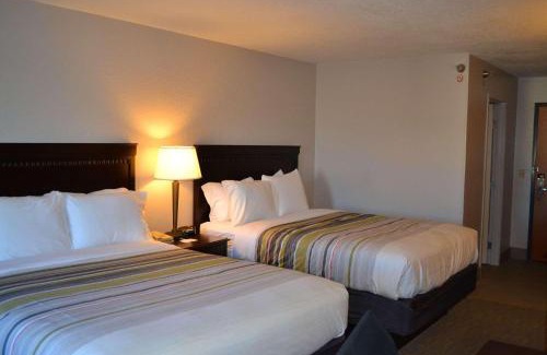 Fairview Heights Hotel | Country Inn & Suites by Radisson, Fairview Heights, IL
