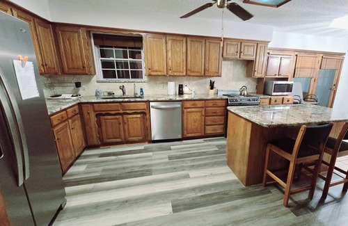 Roanoke Other | Country Living at its Best!