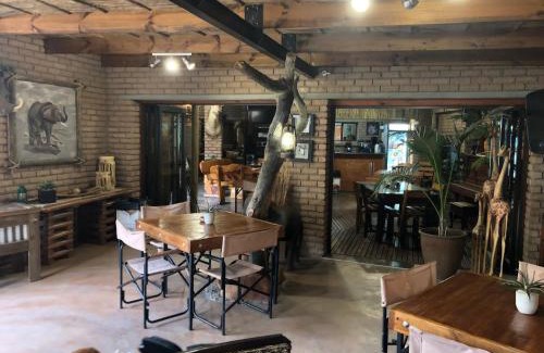 Upington Cabin | Country Lodge