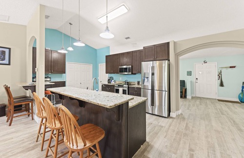 Cocoa House | Country Oasis w/Heated Pool > Cocoa FL
