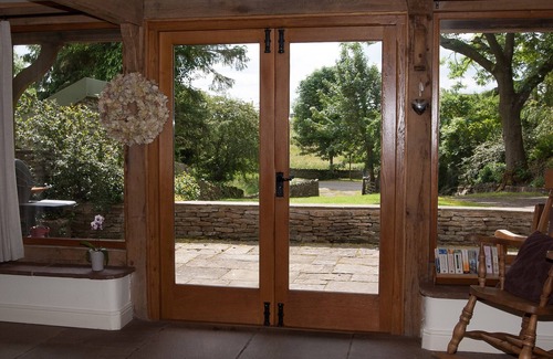 Chesterfield Cottage | Country Retreat in the Peak District. Great location for cyclists. Pet friendly