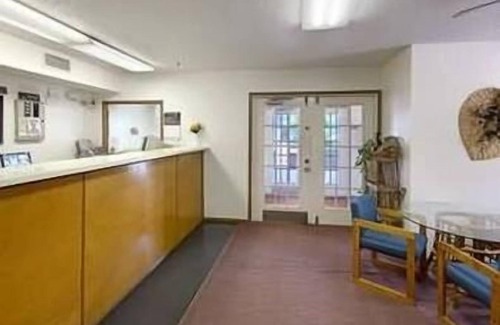 Tyler Hotel | Country Side Inn