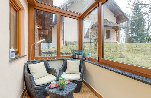 Predgrize Ski Chalet | Countryside Hut 800m From Ski, Črni Vrh nad Idrijo, Slovenia