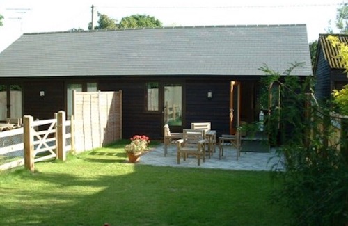 Ashford House | Countryside Cottage near the Award-Winning Village of Woodchurch