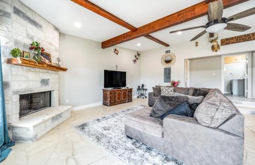 Rochelle House | Countryside Texas Home with Fire Pit!