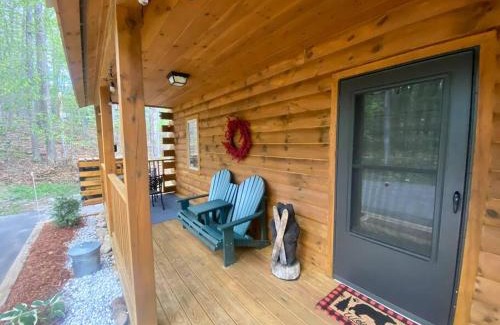 Intervale House | Couples Getaway Log Cabin in the White Mountains