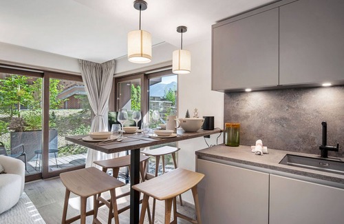 Le Praz Apartment | Courchevel Le Praz: Apt 36m², 2 adults + 2 kids, Wifi, Parking