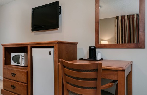 Market District Hotel | Courtesy Inn Eugene Downtown