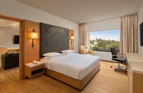 Tiruchirappalli Hotel | Courtyard by Marriott Tiruchirappalli