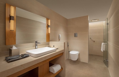 Tiruchirappalli Hotel | Courtyard by Marriott Tiruchirappalli