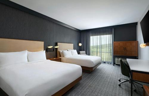 Dripping Springs Hotel | Courtyard by Marriott Austin Dripping Springs