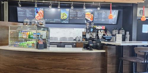 Spenard Hotel | Courtyard by Marriott Anchorage Airport