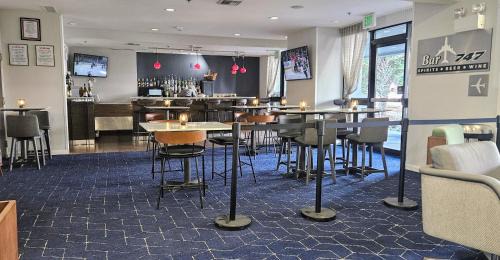 Spenard Hotel | Courtyard by Marriott Anchorage Airport