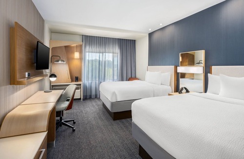 Auburn Hotel | Courtyard by Marriott Auburn