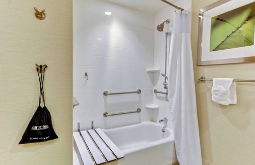 Bridgeport Hotel | Courtyard by Marriott Bridgeport Clarksburg