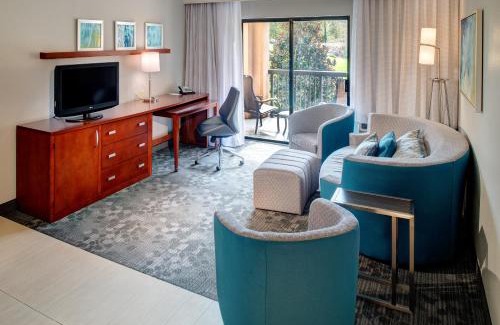 State Park Hotel | Courtyard by Marriott Columbia Northeast/Fort Jackson Area