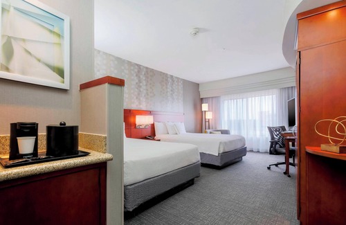 South Arlington Hotel | Courtyard by Marriott Dallas Arlington South