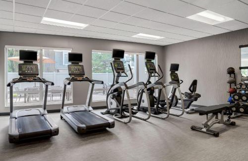 Evansville Hotel | Courtyard by Marriott Evansville East