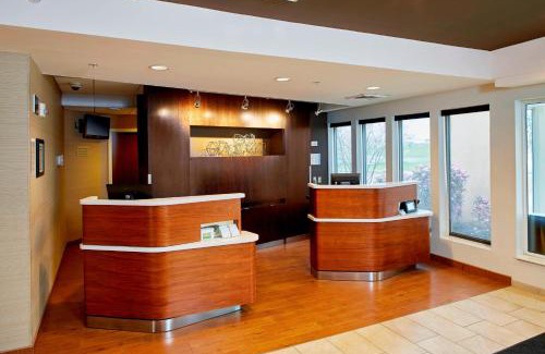 Lansing Hotel | Courtyard by Marriott Lansing