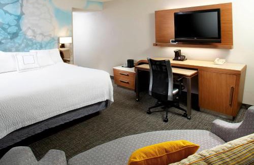 Lansing Hotel | Courtyard by Marriott Lansing