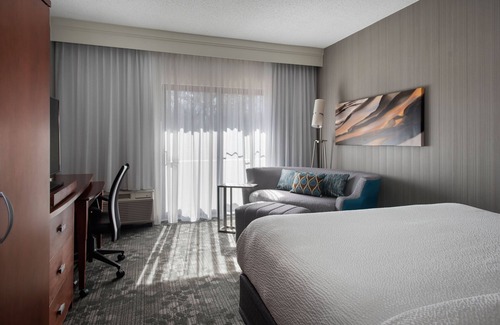 Mahwah Hotel | Courtyard by Marriott Mahwah