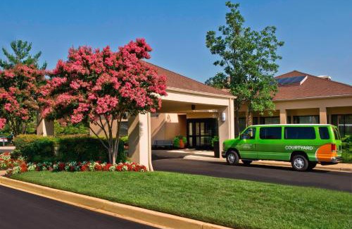Landover Hotel | Courtyard by Marriott New Carrollton Landover