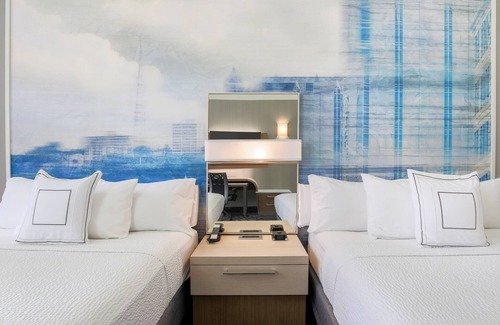 Cultural District Hotel | Courtyard by Marriott Pittsburgh Downtown