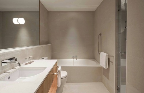 Murdoch Hotel | Courtyard By Marriott Perth, Murdoch