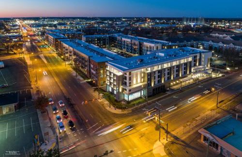 Richmond Hotel | Courtyard by Marriott Richmond Scott's Addition