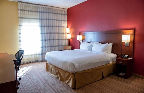 Shreveport Hotel | Courtyard by Marriott Shreveport Airport