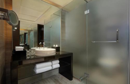 Xujiahui Hotel | Courtyard By Marriott Shanghai Xujiahui