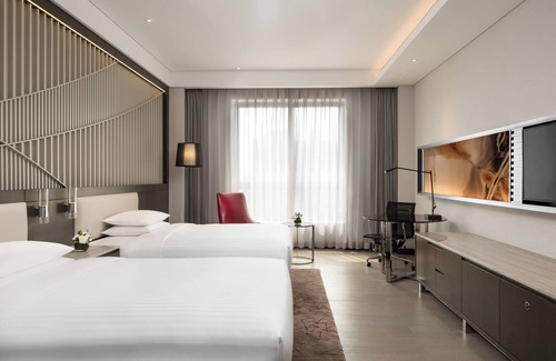 Hongqiao Hotel | Courtyard by Marriott Tianjin Hongqiao
