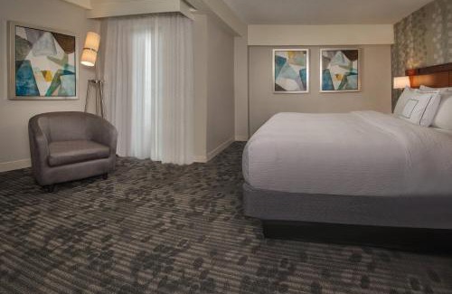 Gaithersburg Hotel | Courtyard by Marriott Gaithersburg Washingtonian Center