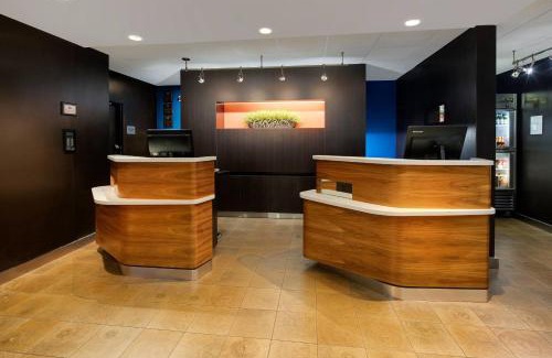 Addison Hotel | Courtyard Dallas Addison Midway