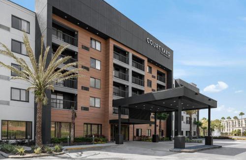 Southpoint Hotel | Courtyard Jacksonville Butler Boulevard