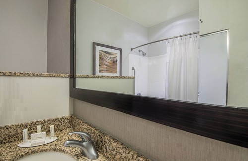 Waldorf Hotel | Courtyard Marriott Waldorf