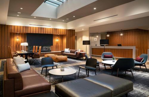 South Lake Union Hotel | Courtyard Seattle Downtown/Lake Union