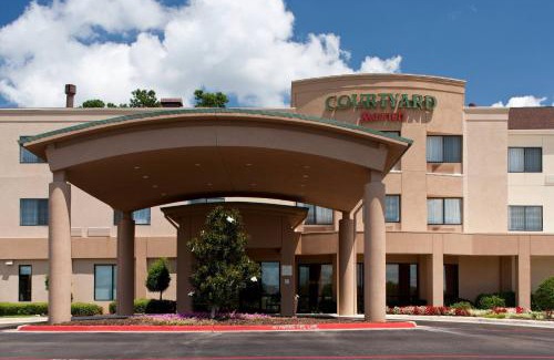 Texarkana Hotel | Courtyard Texarkana
