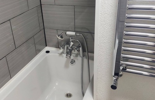 Wyken Apartment | Coventry 1Bed Apartment -PrivateGarden-FreeParking