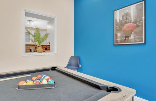 Stonnall House | Coventry Retreat - Garden & Parking