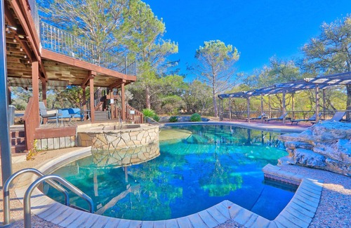 Wimberley Cabin | Cowgirl and Cowboy Cabin with Swimming Pool Access