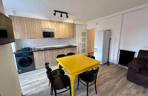 Valencia de Don Juan Apartment | Coyanza Rooms