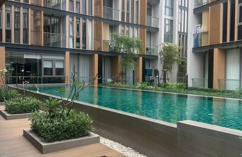 Wang Thonglang Condo | Cozy 1-bedYour Urban Escape: U-Charoen, Town in Town