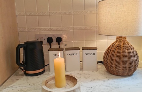 Belfast Apartment | Cozy 1 BDRM apt 2 mins from shops&buses FREE PRKNG