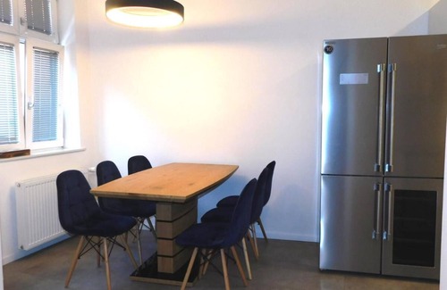 Ljubljana City Centre Apartment | Cozy 1-bedroom apartment with WiFi, AC in enjoyable Ljubljana