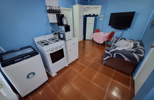 Charlotte Apartment | Cozy 1-bedroom apartment in brilliant Castries with AC, WiFi.nHomey feeling.